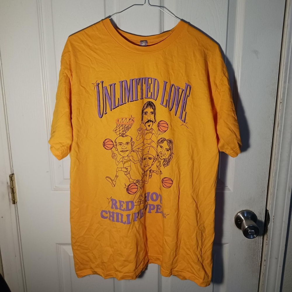 Red Hot Chili Peppers Unlimited Love Graphic T-shirt